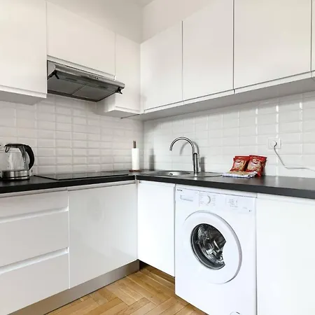 Bright And Spacious Apartment Equipped With All Comfort, At Two Steps From Appartement *